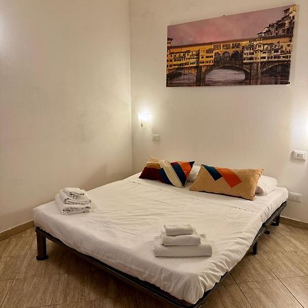 Lovely Portion Of Property Few Steps From Basilica Santa Croce Florence Buitenkant foto