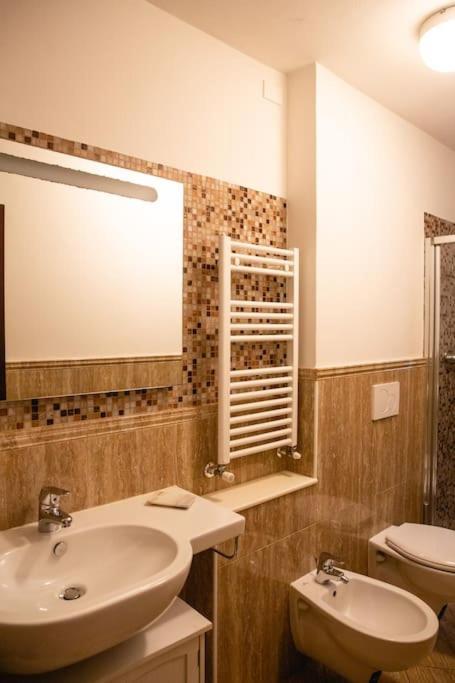 Lovely Portion Of Property Few Steps From Basilica Santa Croce Florence Buitenkant foto